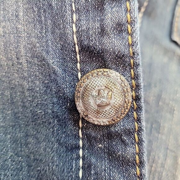 Royal Premium Womens Denim Vest Size Medium LOOK Verdigris on Buttons - Picture 10 of 11